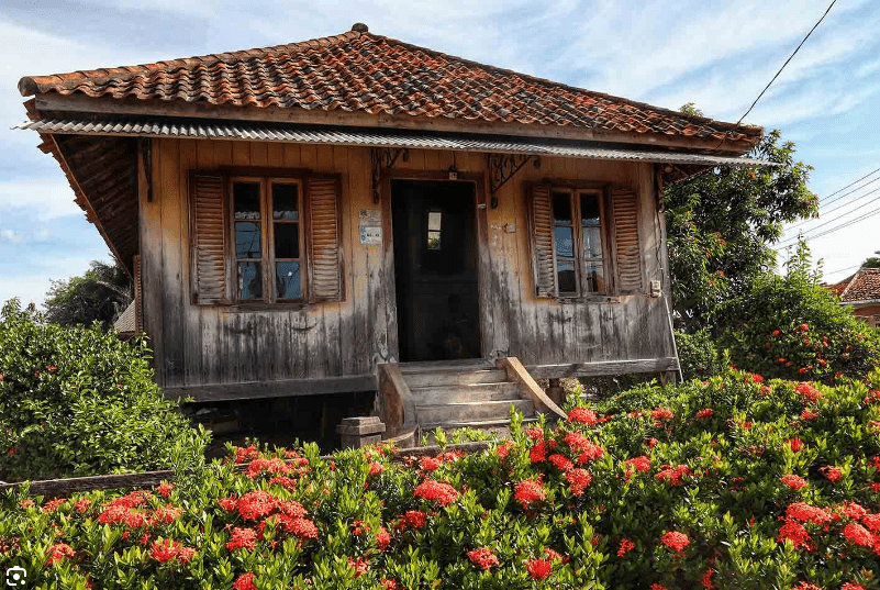 Rumah adat bangka belitung