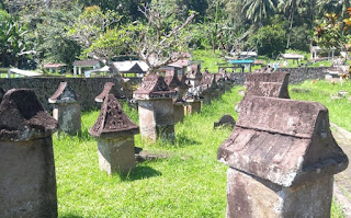 Gambar Waruga / Kubur Batu Gambar Waruga / Kubur Batu